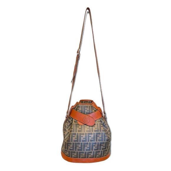 ❤️SOLD❤️FENDI Vintage Zucca FF Bucket Bag - Picture 1 of 12